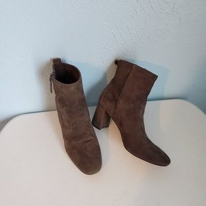 Essex Lane El-Galena suede heel zip booties